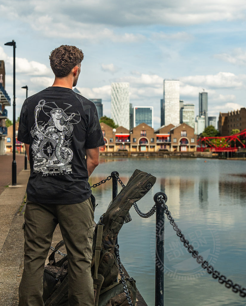 Wofte carp fishing t-shirt WCXNT model view with London buildings